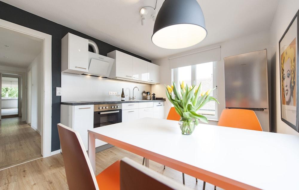 HEJ Apartments