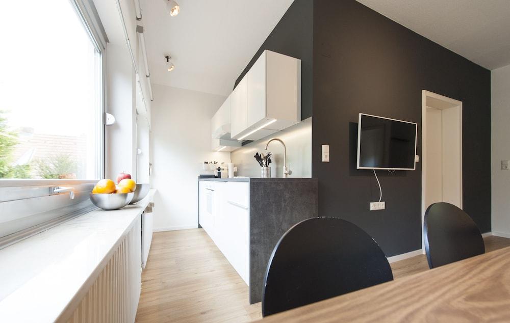 HEJ Apartments