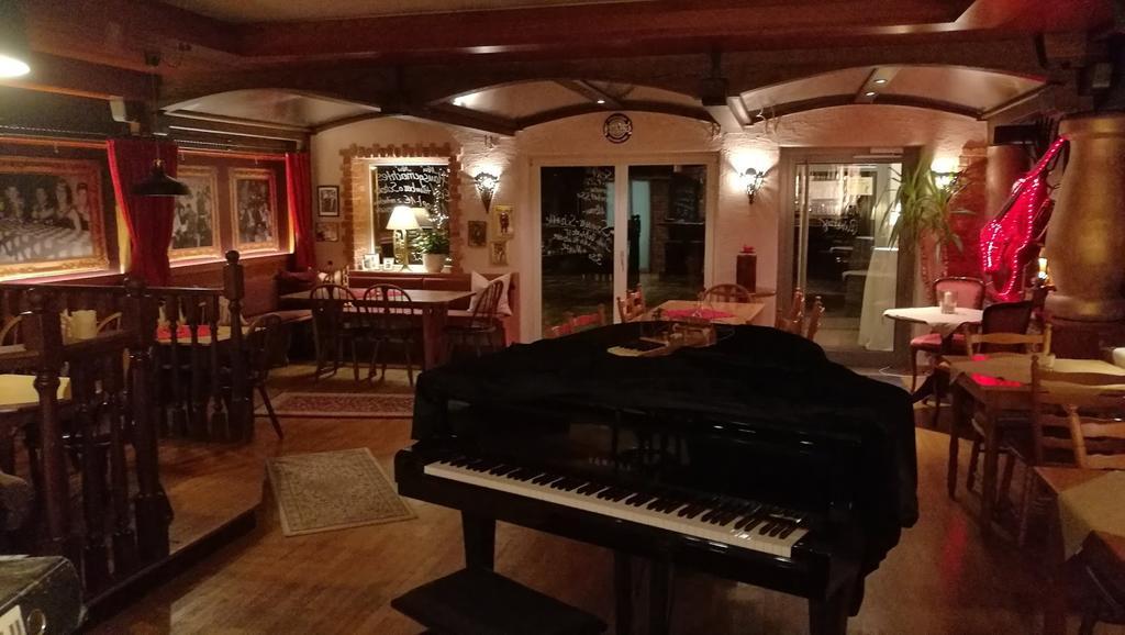 Alban - Hotel Restaurant Bistro Bar