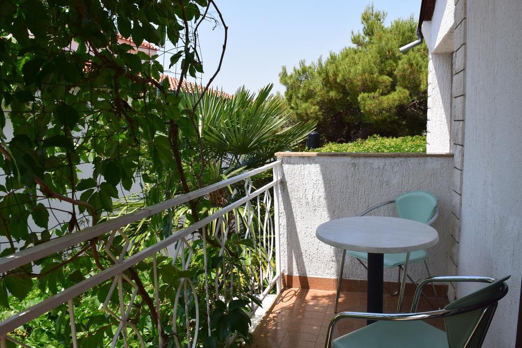 Apartments Ana
