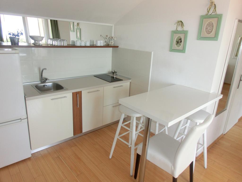 Apartments Ana