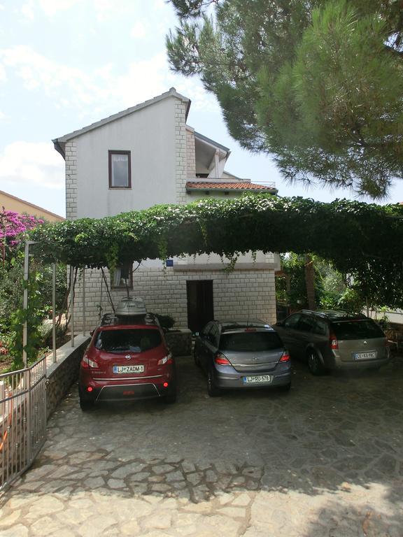 Apartments Ana