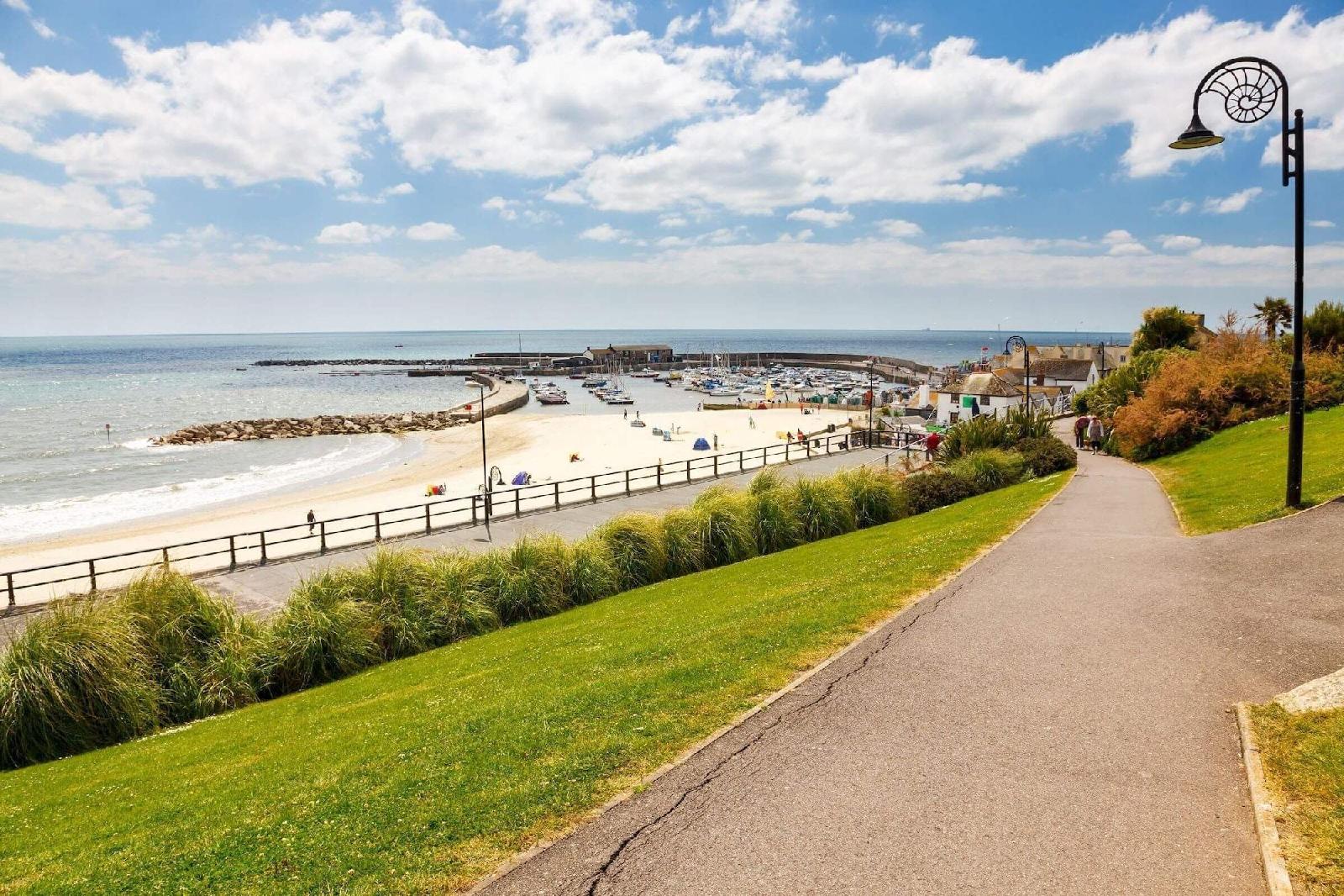 Eype's Mouth Country Hotel