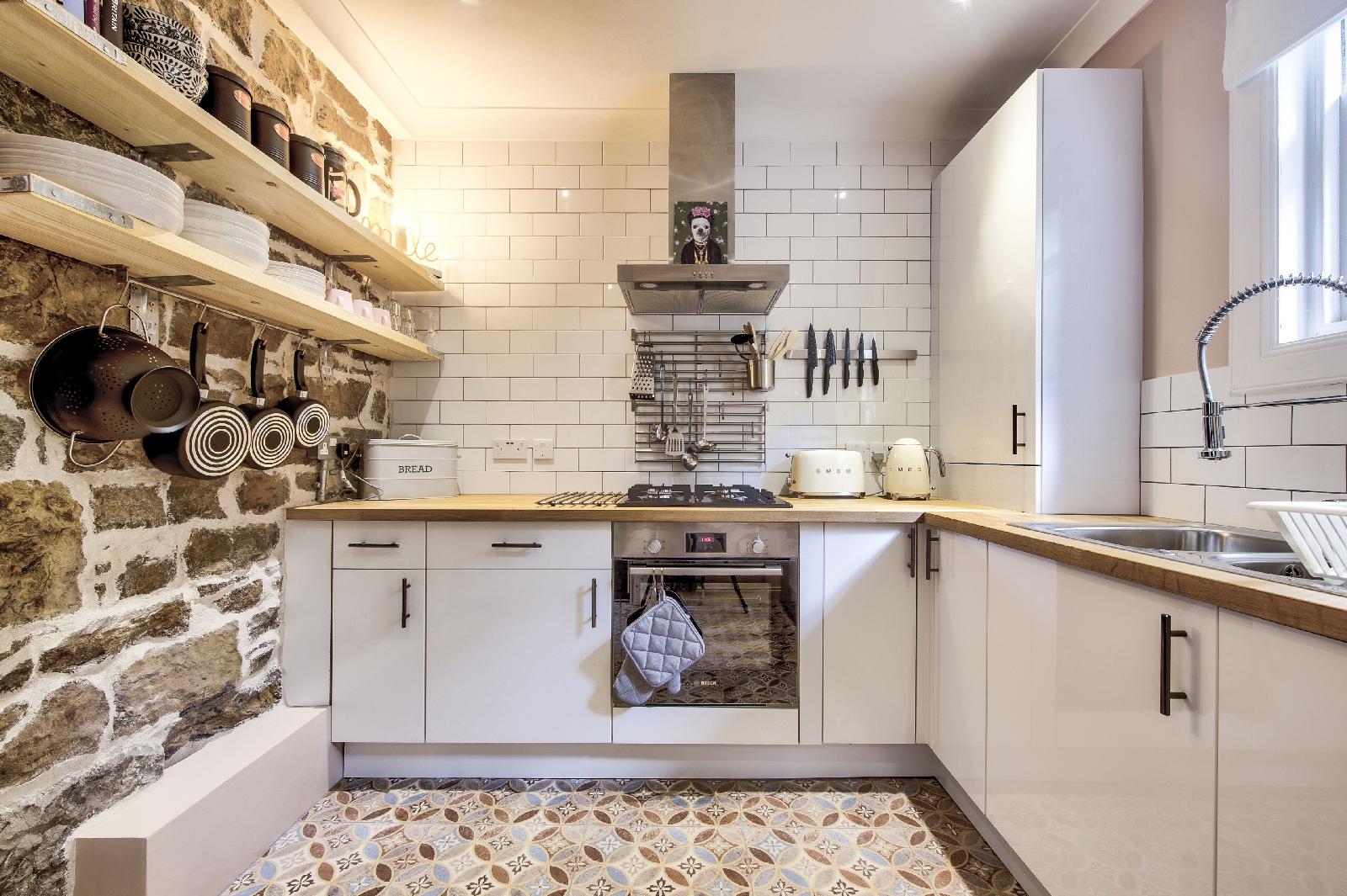 Amadeus Serviced Apartments