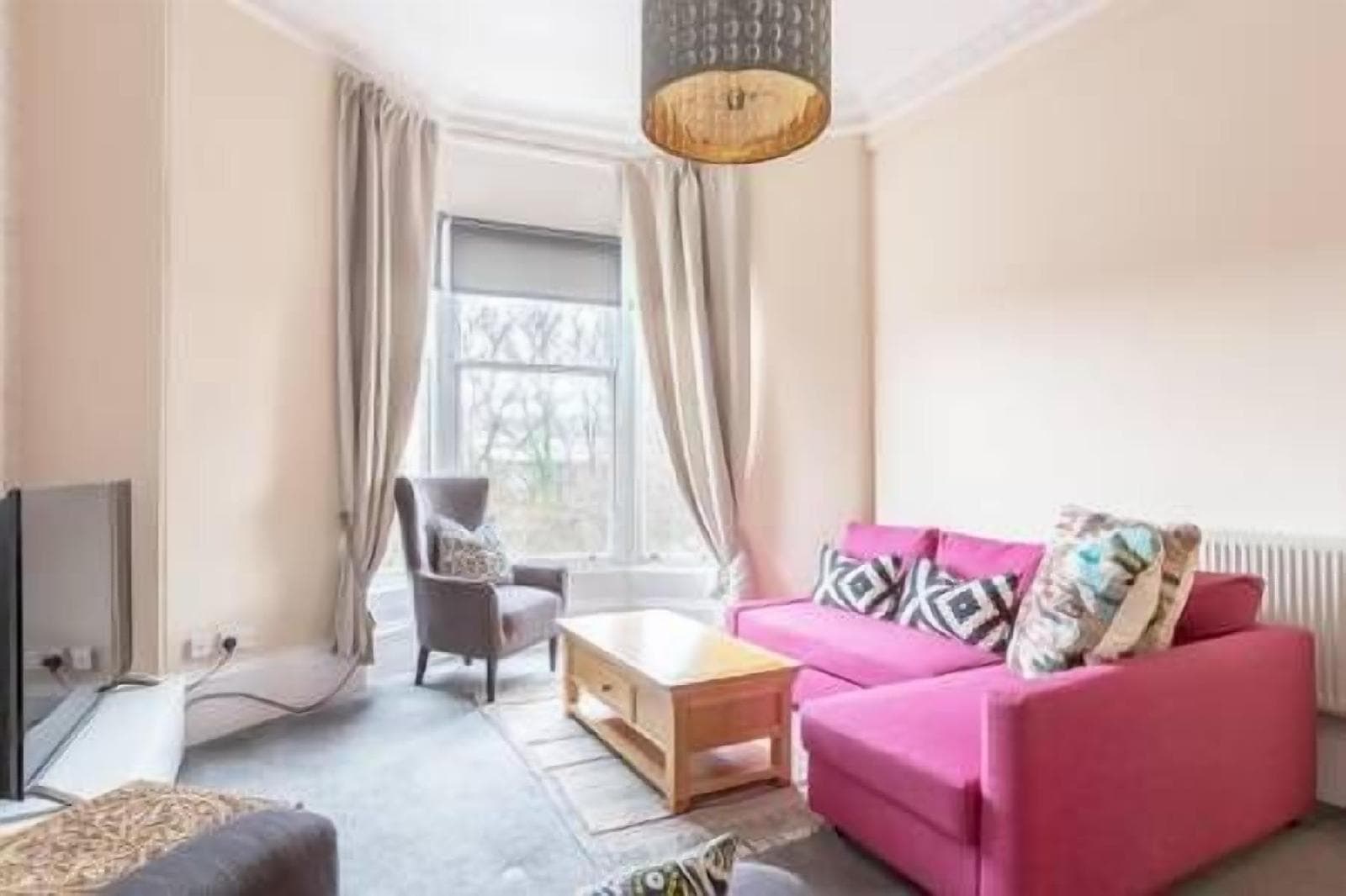 Amadeus Serviced Apartments