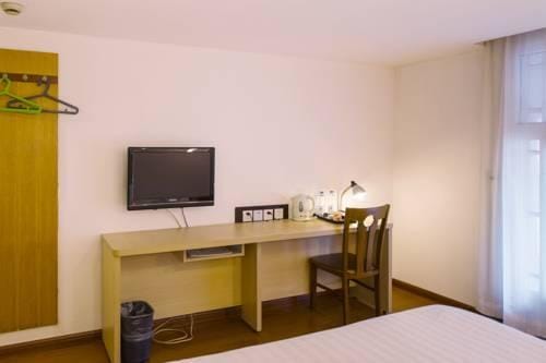 Motel 168 Shanghai South Railway Station