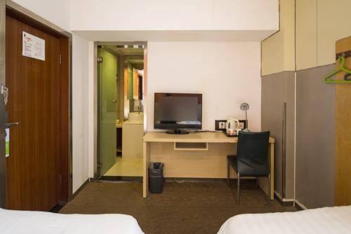 Motel 168 Shanghai South Railway Station