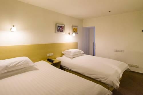 Motel 168 Shanghai South Railway Station