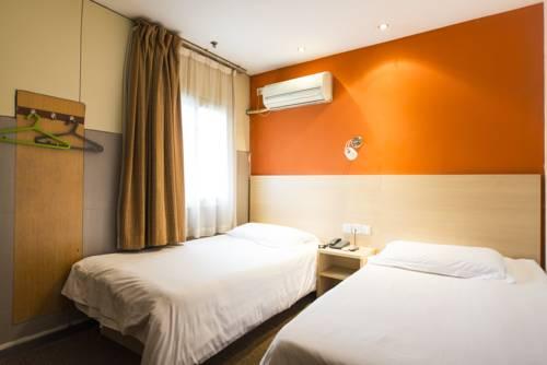 Motel 168 Shanghai South Railway Station