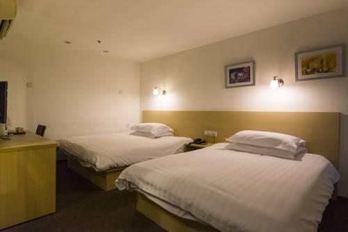 Motel 168 Shanghai South Railway Station