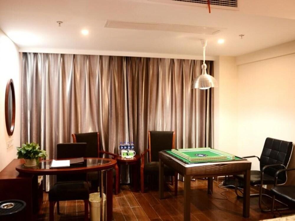 GreenTree Inn Xuancheng Ningguo City East Ningyang Road RT Mart Express Hotel