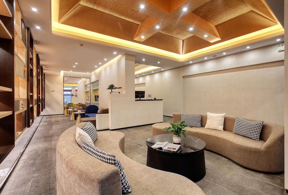 Guilin Zheng Yang Inn