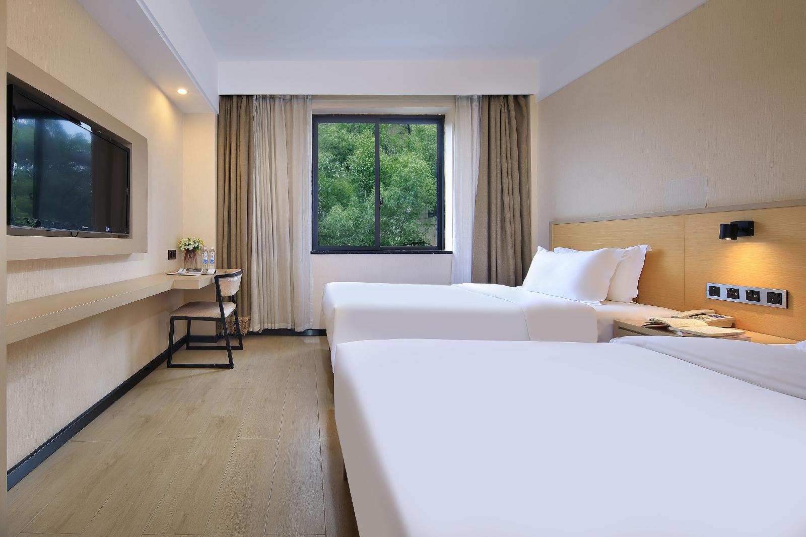 Guilin Zheng Yang Inn