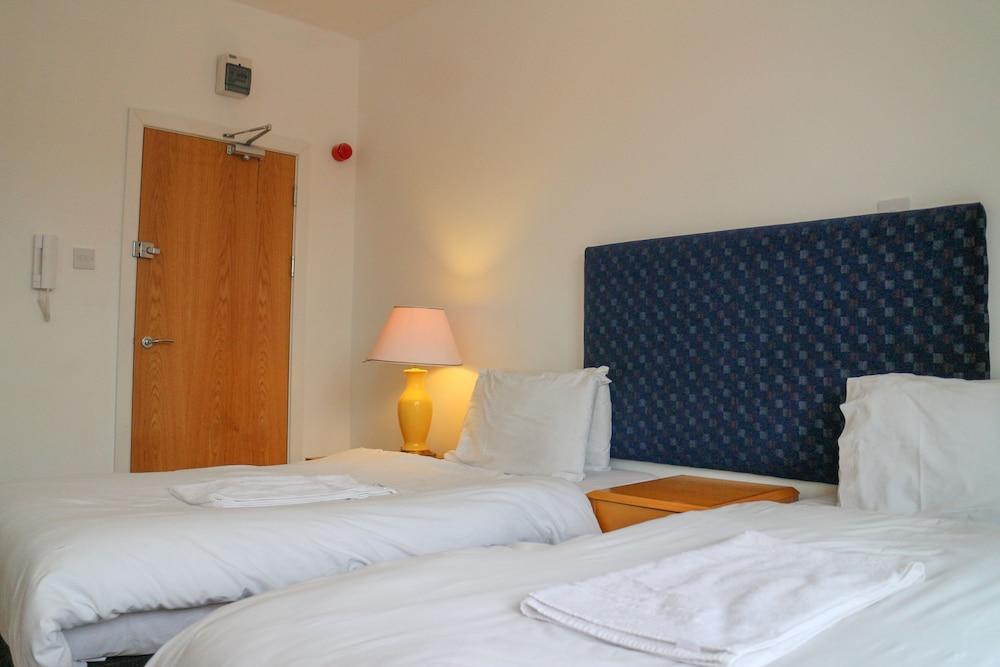 Oscar Lodge