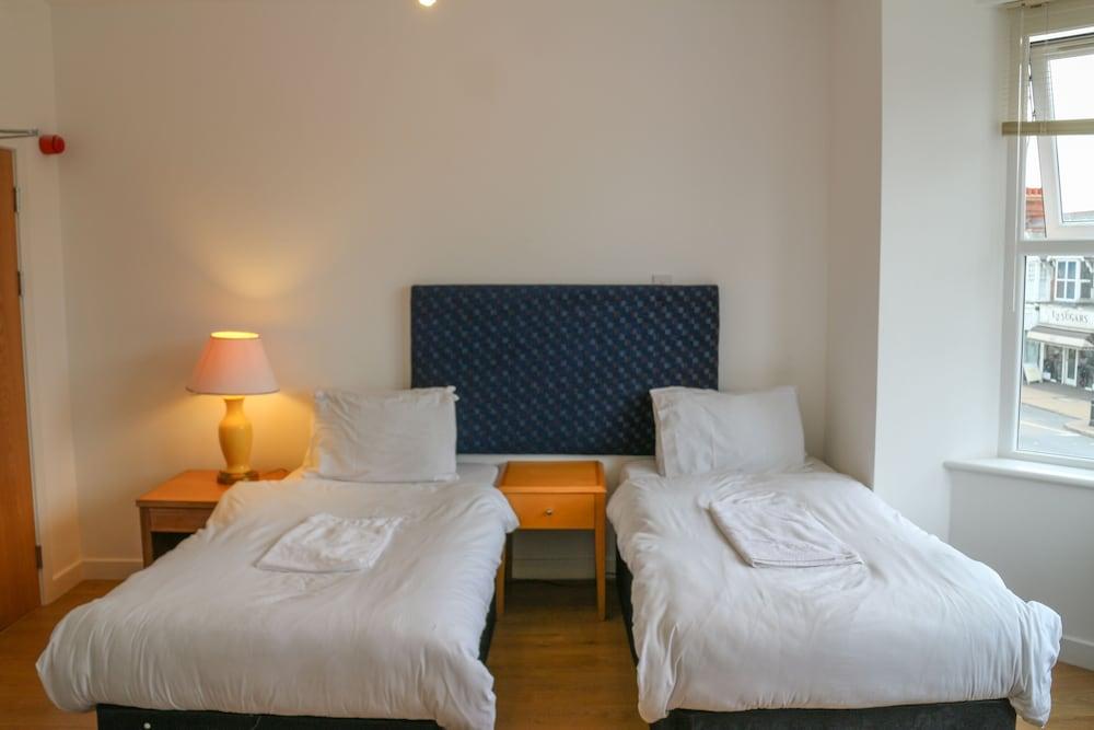 Oscar Lodge