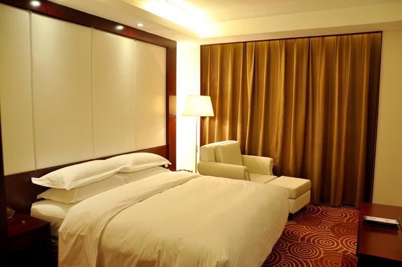 Jinghang Holiday Hotel