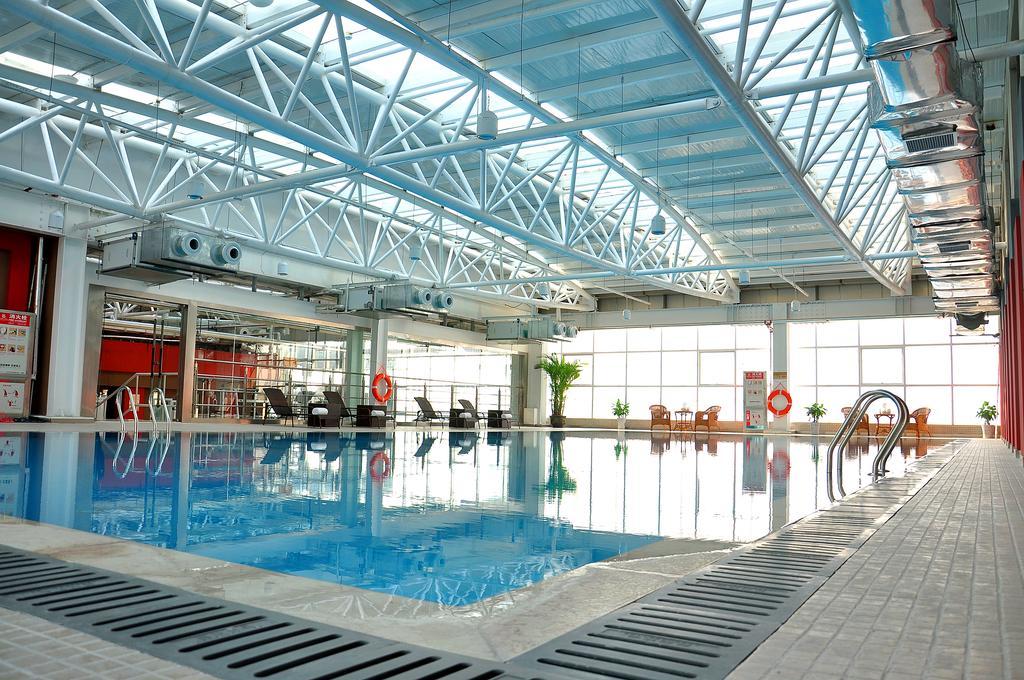 Jinghang Holiday Hotel