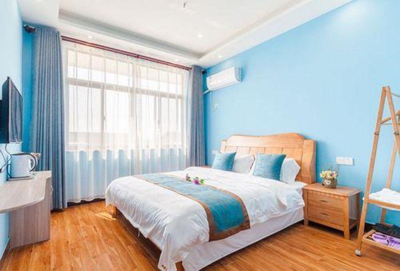 One Meter Sunshine Hotel Xian Xianyang Airport Flagship Store
