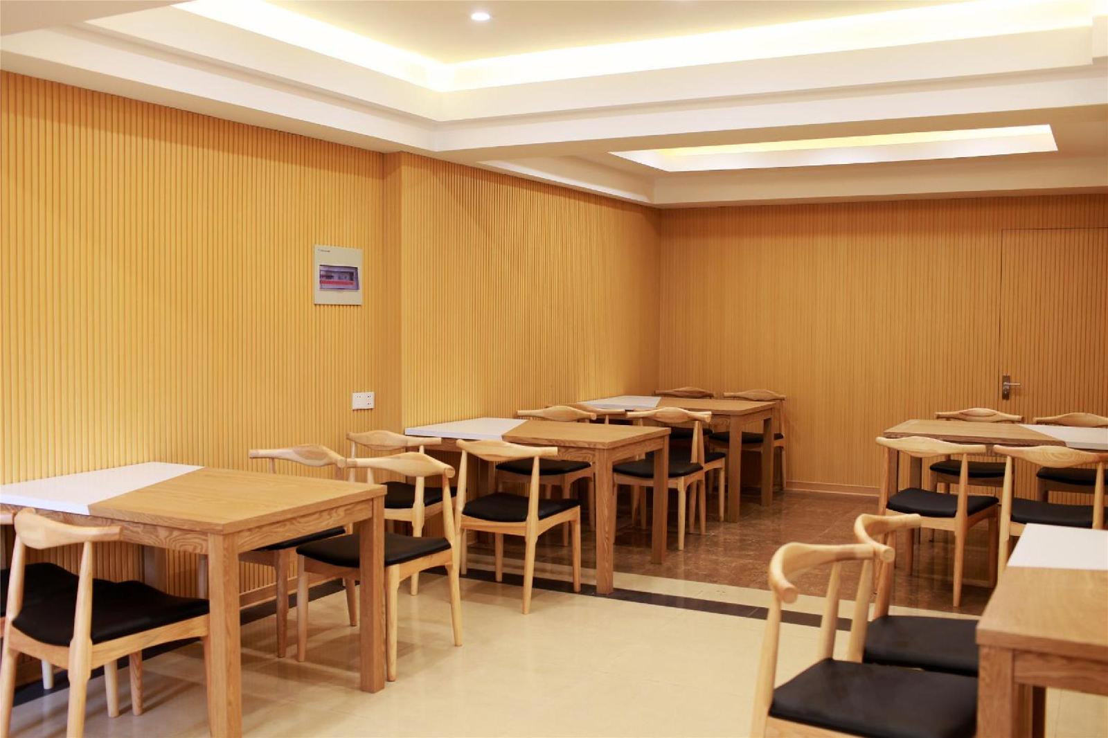GreenTree Inn Beijing Changyang Town Jiazhou Shuijun Express Hotel