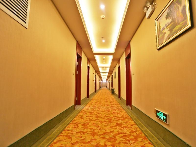 Green Tree Inn Taiyuan Jianshe South Road Changfeng Street Express Hotel