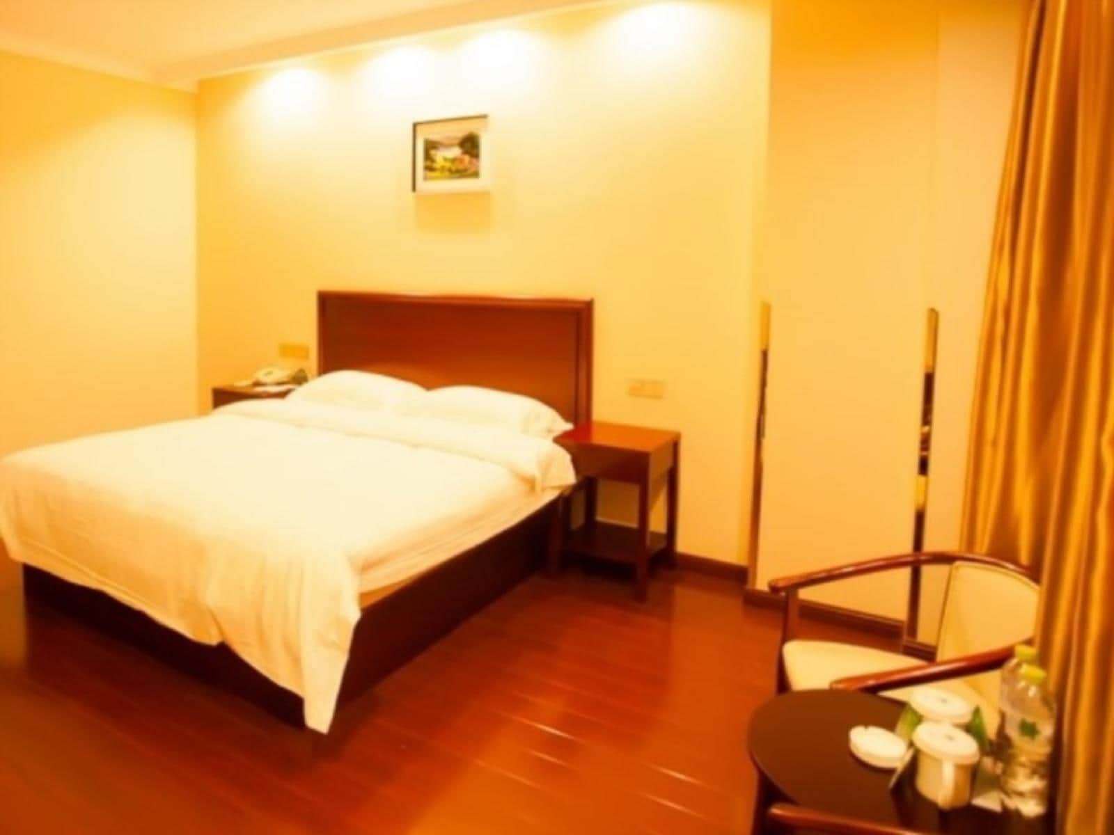 GreenTree Inn NanJing Lukou KongGang General Avenue Express Hotel