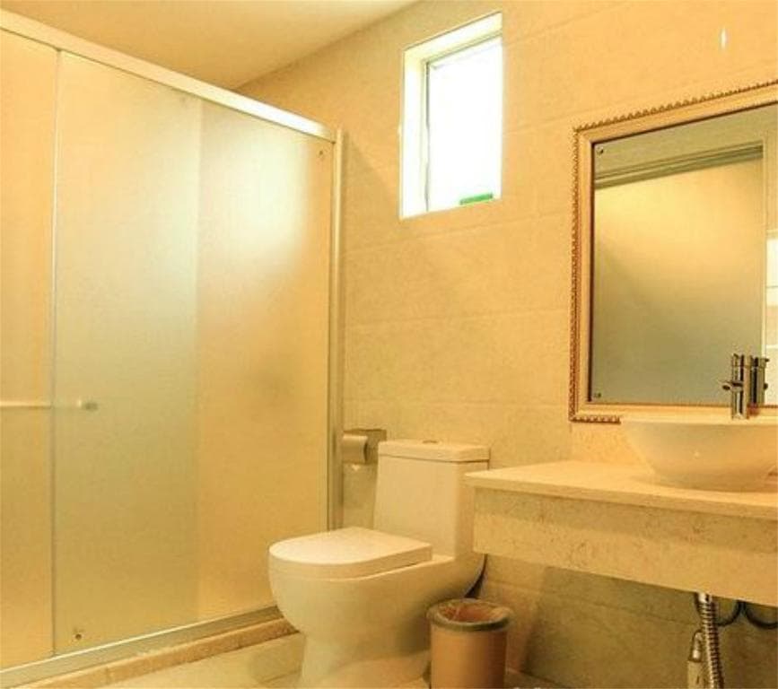 Vienna Hotel Haining Yancang