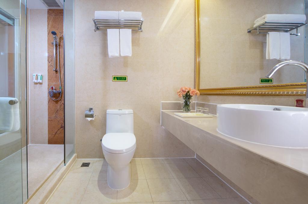 Vienna Hotel Haining Yancang