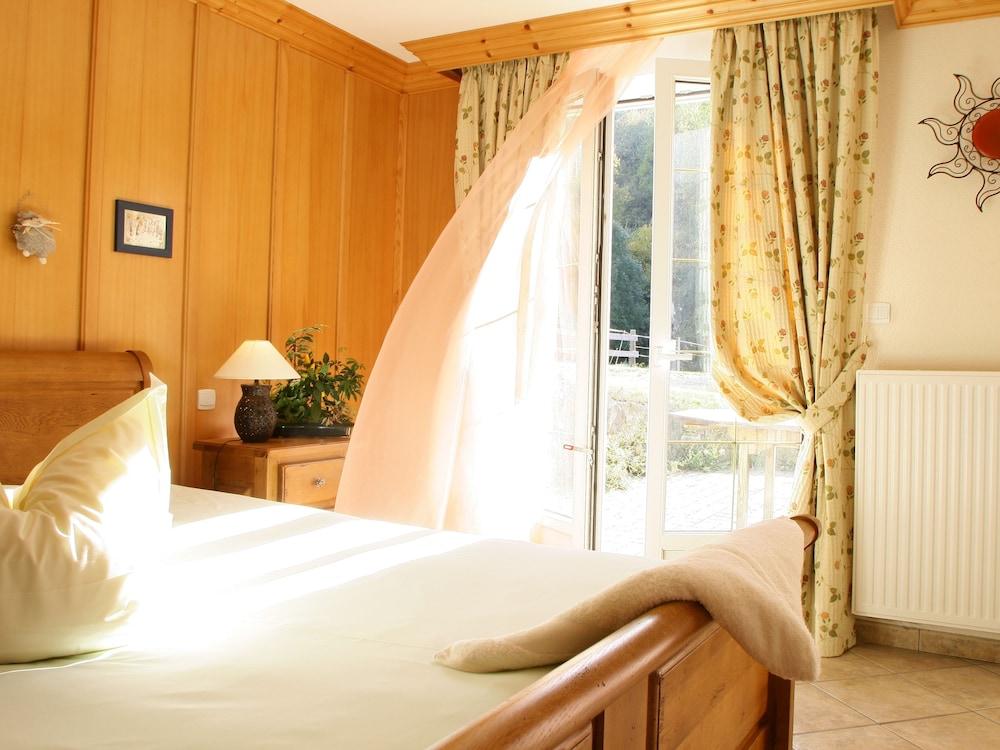 Chambre D'Hotes La Cerisaie