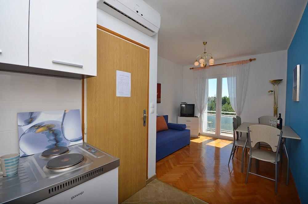 Apartments Ivona