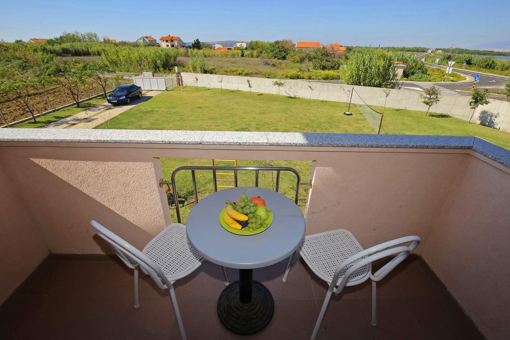 Apartments Armitage