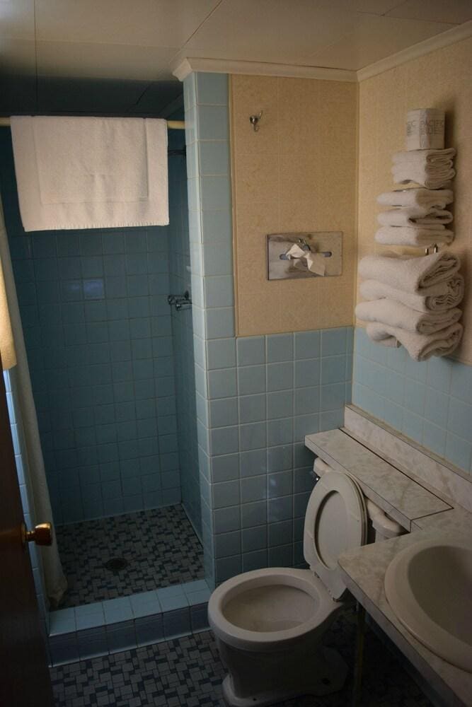 Mid-City Motel