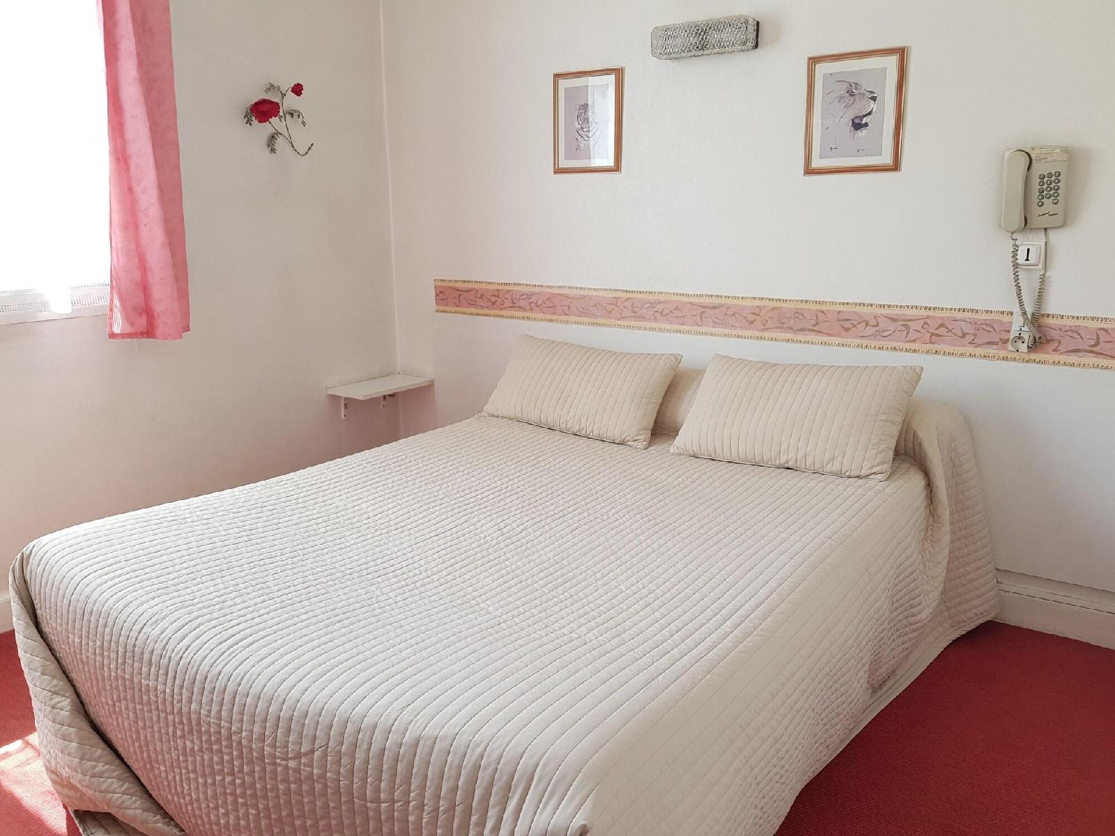 Central Hotel