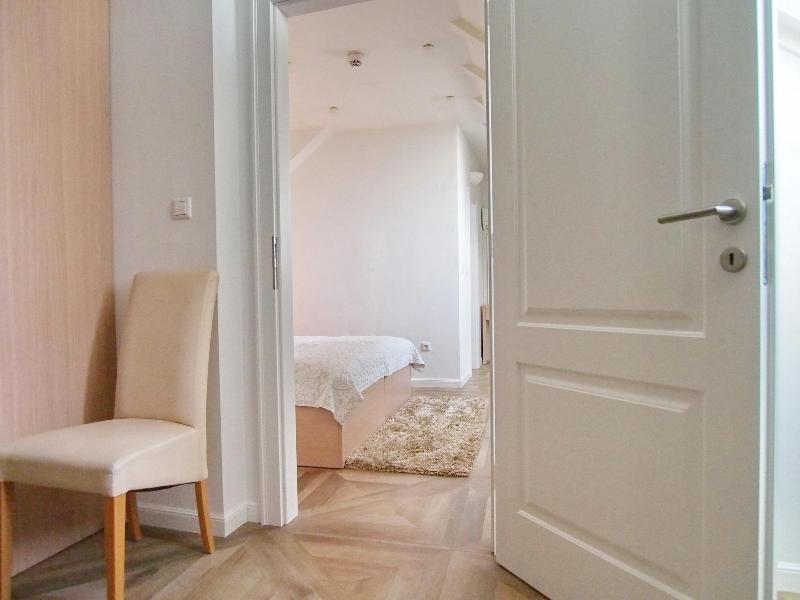Apartments & Rooms Ivusic
