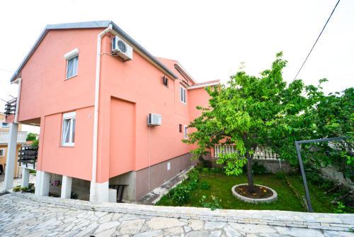 Apartments Valentina