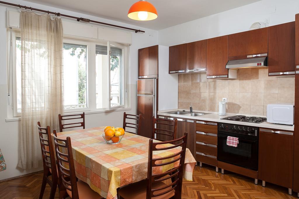 Apartments Lidija
