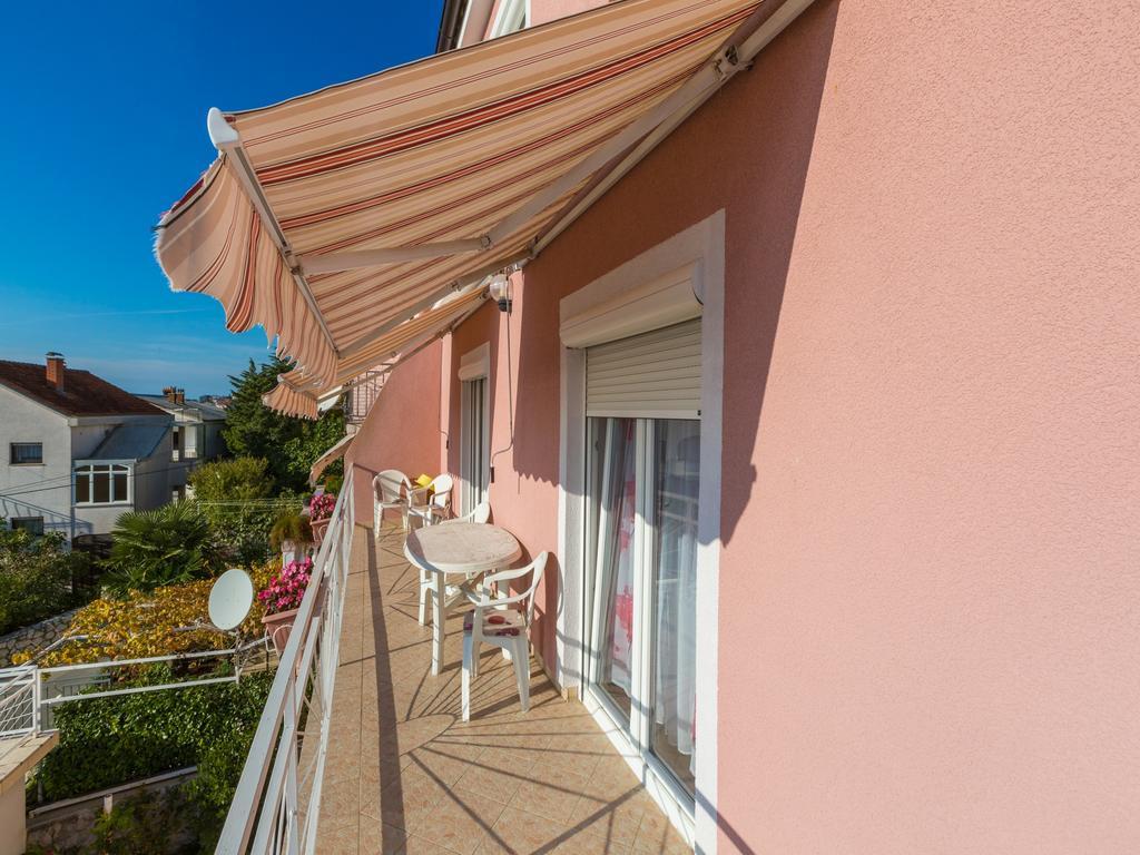 Apartments Lucija