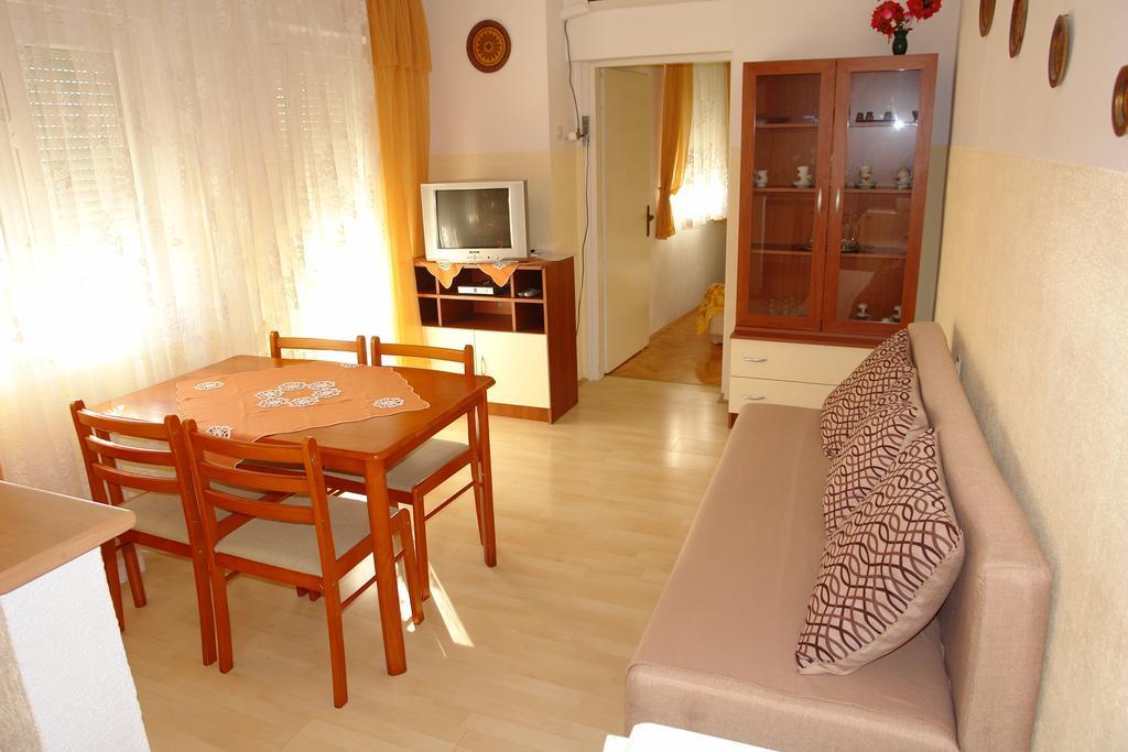 Apartments Lucija