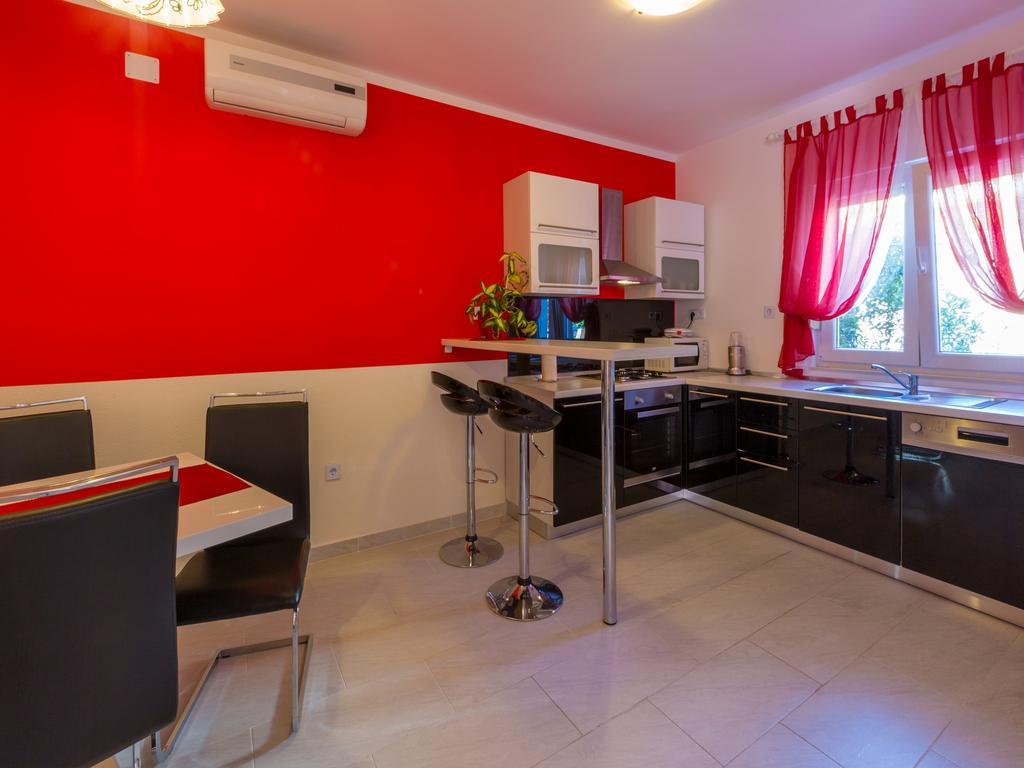 Apartments Lucija