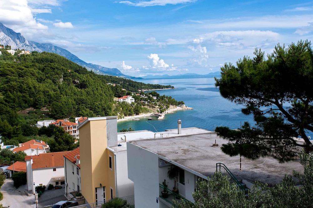 Villa Arija