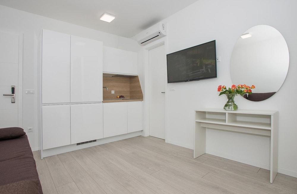 Villa Dalmatia Apartments
