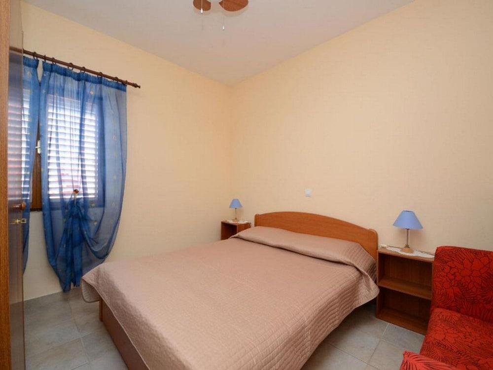 Apartments Zaknic