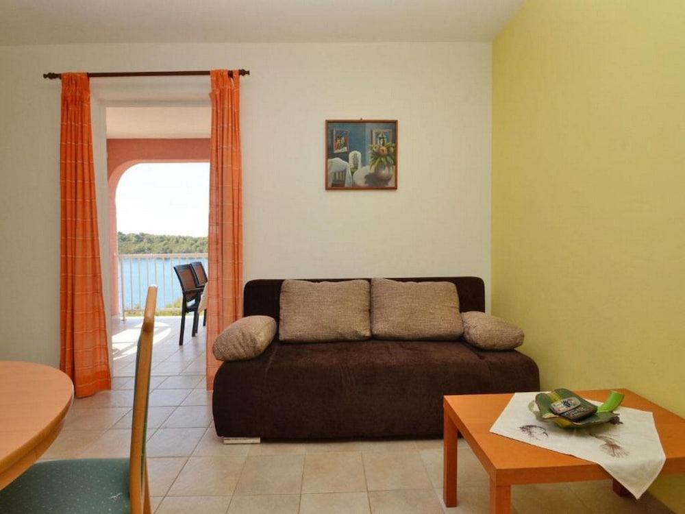 Apartments Zaknic
