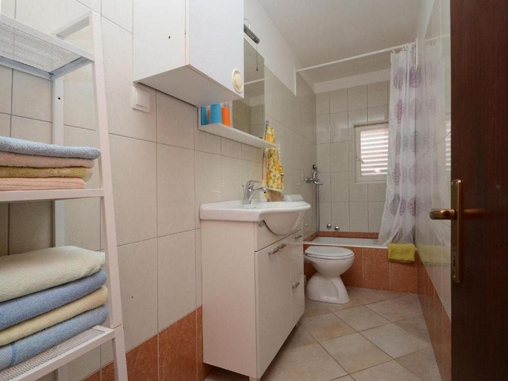 Apartments Zaknic