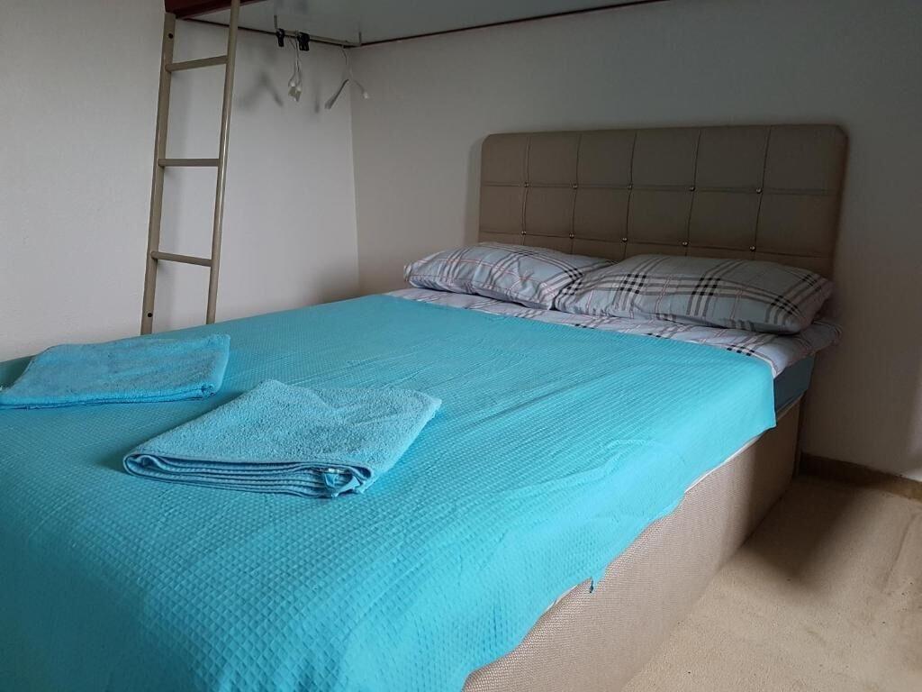 Hotel Holiday Lyon Est