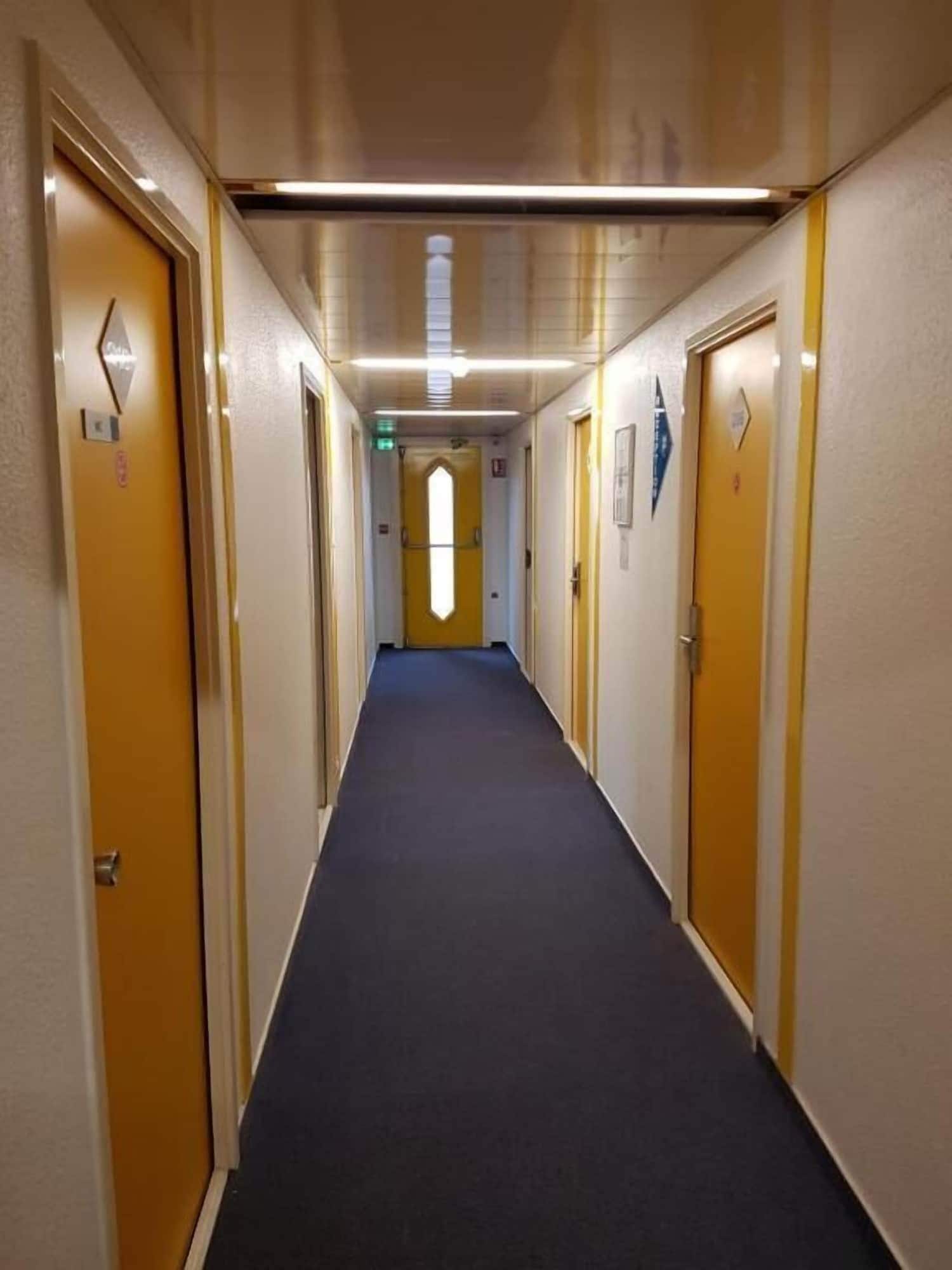 Hotel Holiday Lyon Est