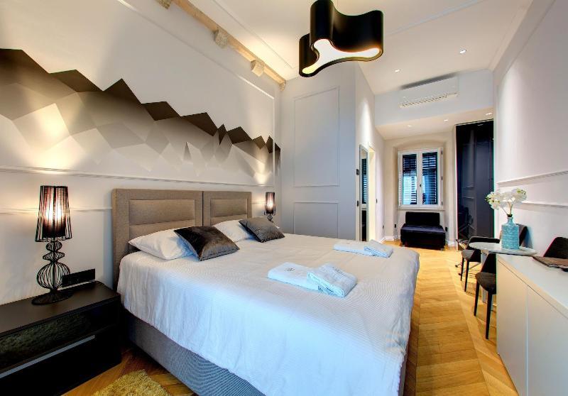 Forty Four Guest House