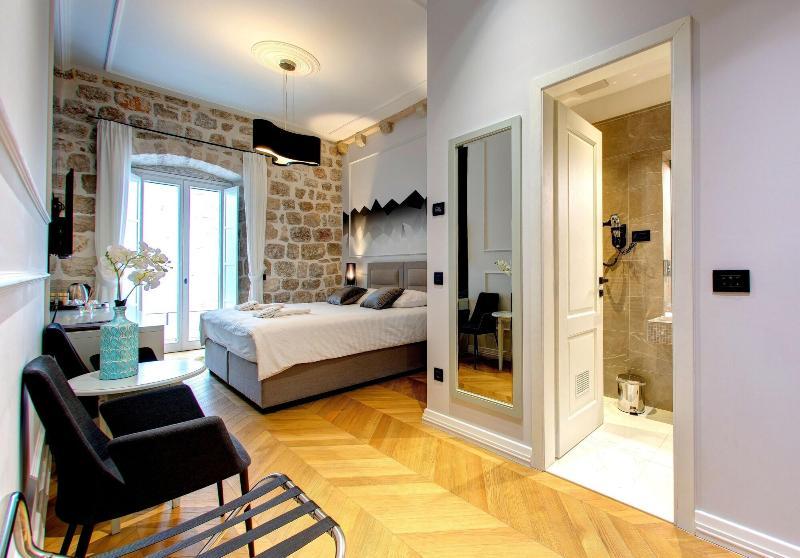 Forty Four Guest House