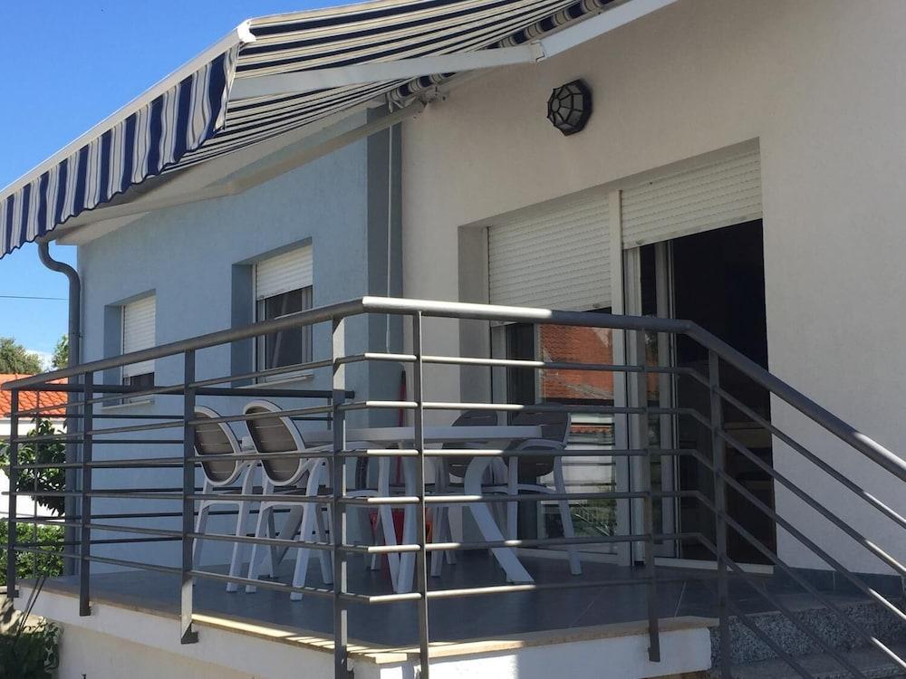 Ana's apartments