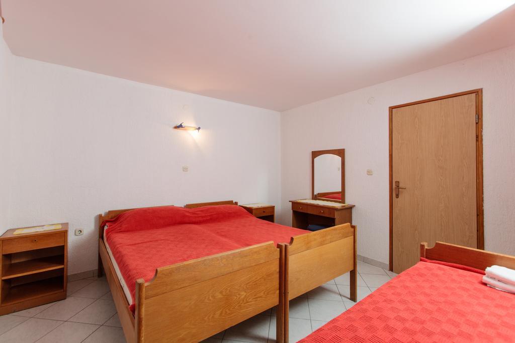 Apartments Antonia Podstrana