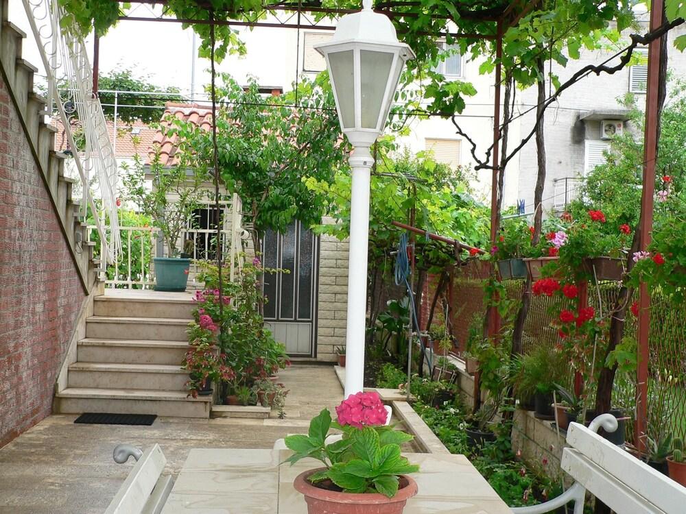 Apartments Amari